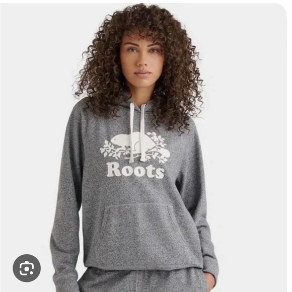 Roots Tops - Roots Charcoal Hoodie with Iconic Logo xl